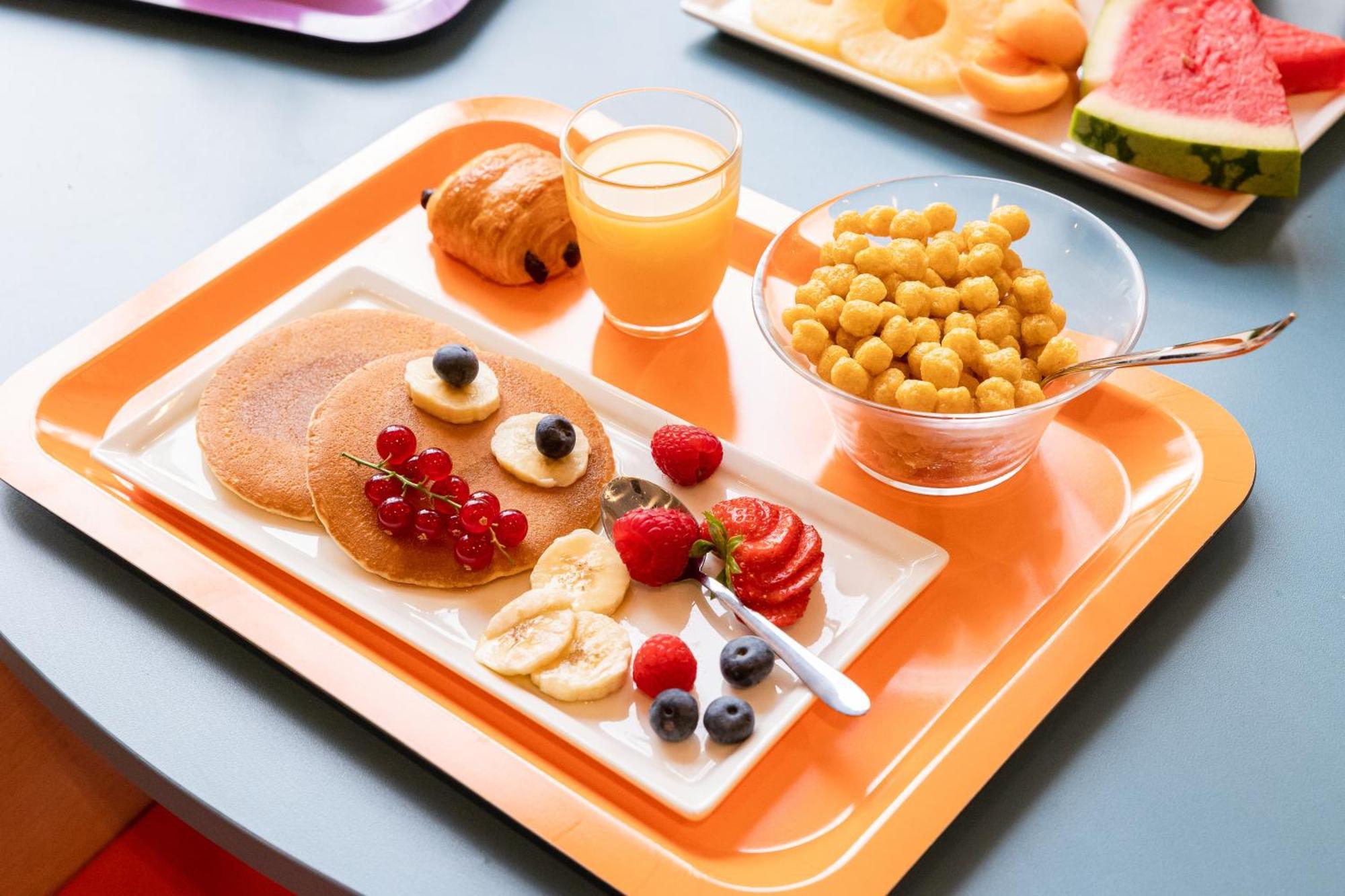 Ibis Styles Perpignan Centre Gare Hotel Ngoại thất bức ảnh